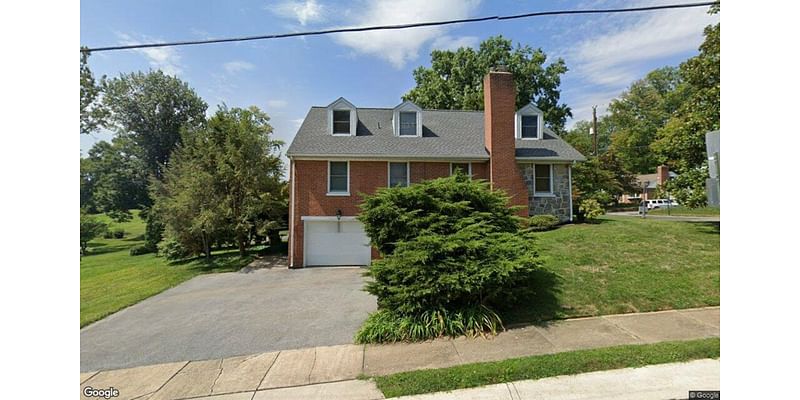 Single family residence in Millersville sells for $325,000