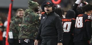 Oregon State AD says keeping coach Jonathan Smith is top priority