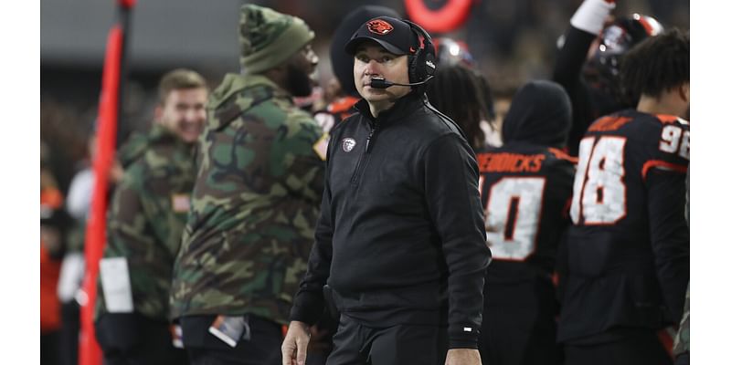 Oregon State AD says keeping coach Jonathan Smith is top priority