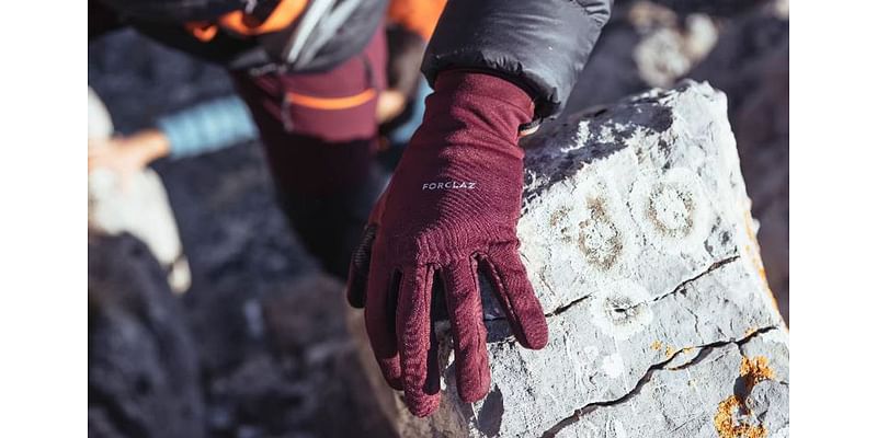 Best waterproof and warm gloves for skiing, winter hikes or a snug style statement