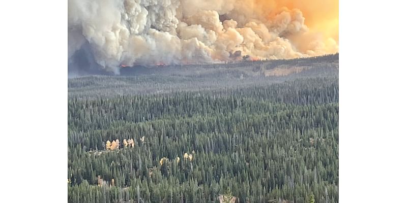 Another fire forces evacuations, closes highway near Togwotee Pass