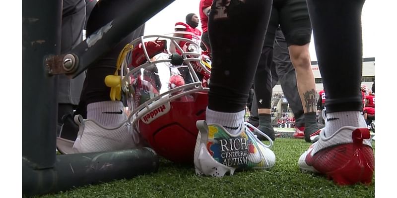 YSU wide receiver partners with Rich Center for Autism