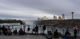 2 children & woman dead after going over Niagara Falls, troopers say it was intentional