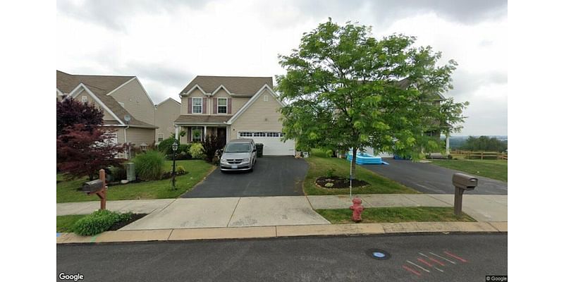 Single family residence in Red Lion sells for $339,000