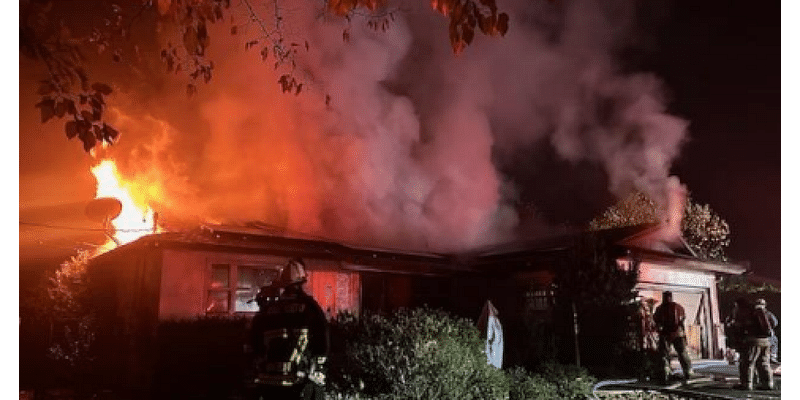 Fire breaks out in an Atascadero home early Saturday morning