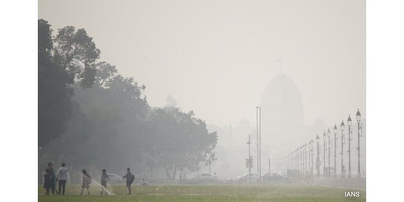 Delhi AQI "Very Poor" For 14th Day, Temperatures Likely To Drop From November 17