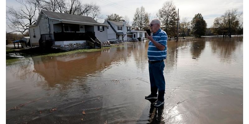 Meramec River pushes into Pacific but crests without serious flooding