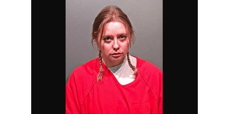 Female Colorado School Social Worker Arrested for Having a Sexual Relationship with an Underage Student