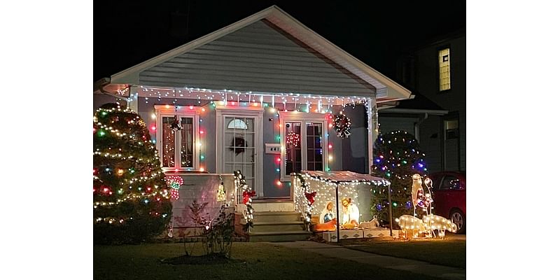 Where Are The Best Holiday Lights In Woodbridge?