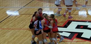 Linton sweeps Sullivan to advance in sectionals