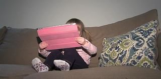 Experts warn of screen-time health risks for children