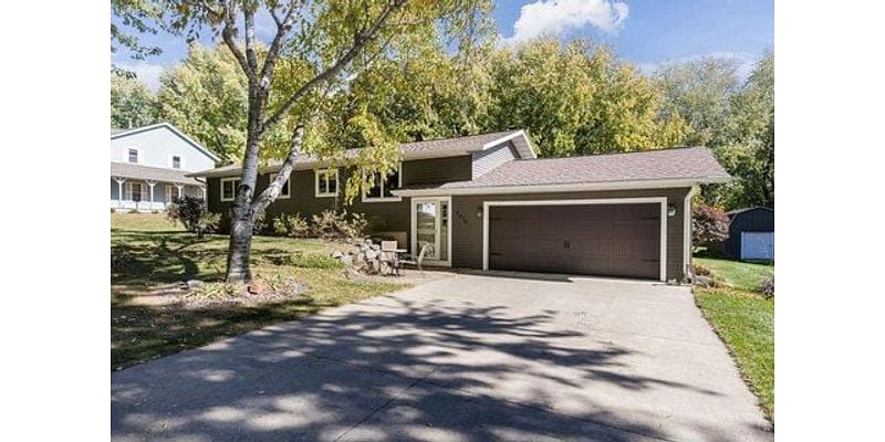 3 Bedroom Home in Waunakee - $439,900