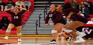 Warren Mott, Fraser volleyball advance to district semifinals with Tuesday wins