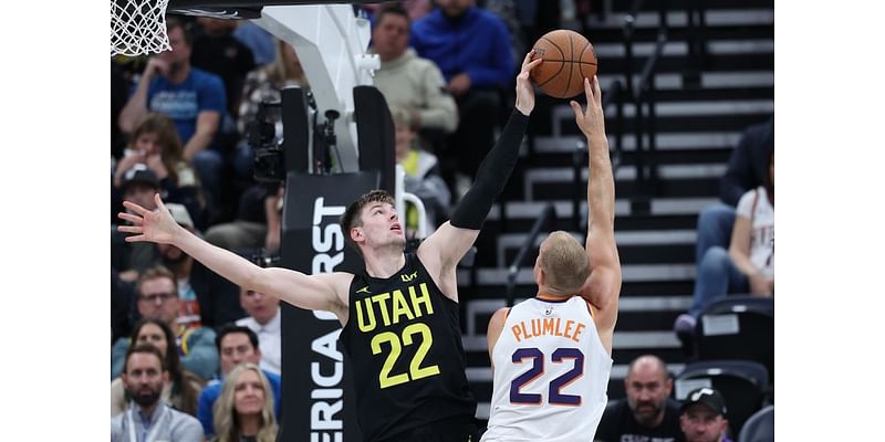 Struggling Jazz, showing no home-court advantage, take on Mavs