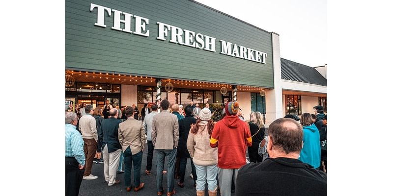 New Grocery Store, Ice Cream Shop, Gym Open In Anne Arundel Shopping Center