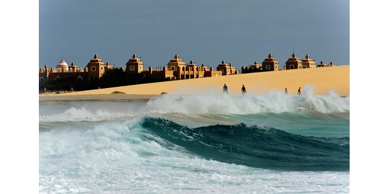 Nearly a thousand British tourists fall ill after trips to Cape Verde