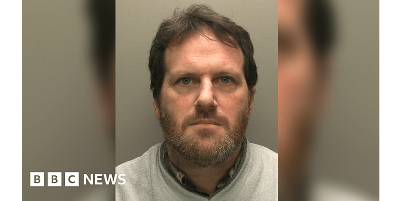 Lincolnshire nurse jailed for sexual activity with patient