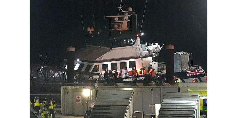 Migrant dies in Channel as arrivals believed to have hit 30,000 for year so far