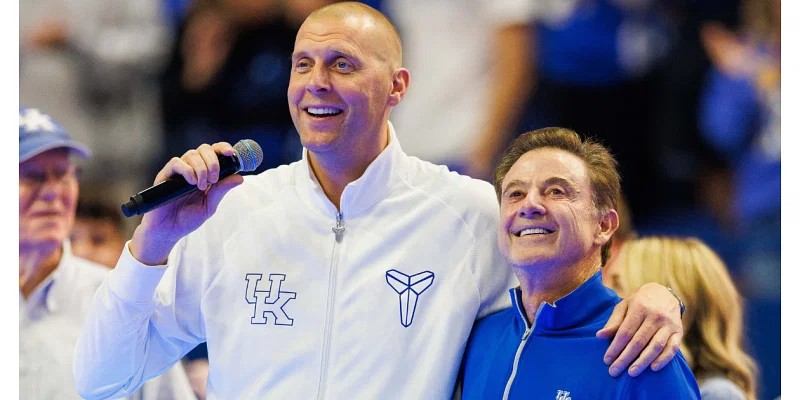 Rick Pitino congratulates Mark Pope on Kentucky's win over Duke