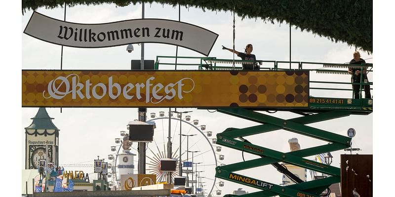 Oktoberfest is almost open. Beer lovers are lining up in Munich ahead of the ceremonial keg-tapping