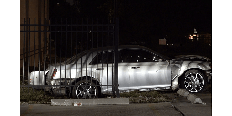 HPD: Man in stable condition after being shot in AutoZone parking lot