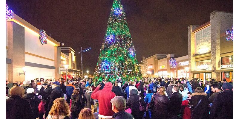 The Promenade Bolingbrook kicking off the holidays on Saturday