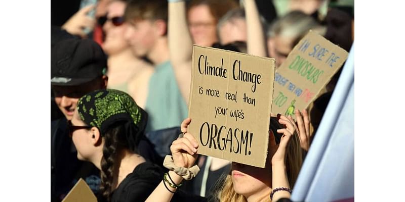 Fridays for Future rallies draw 75,000 demonstrators across Germany