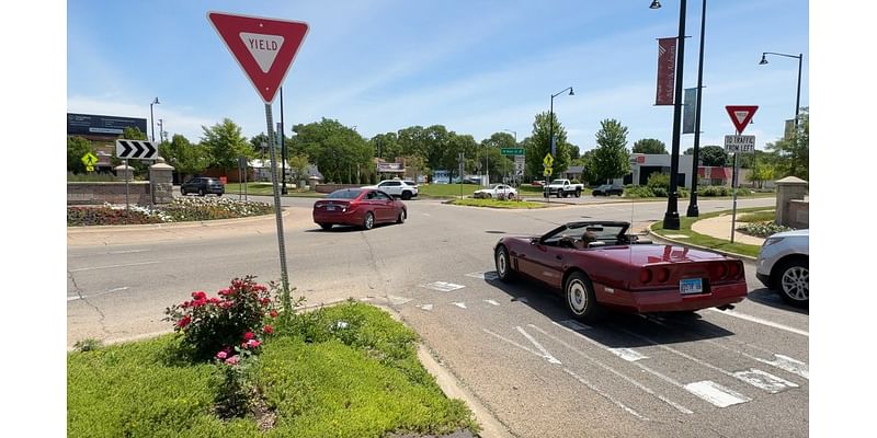 Auburn and Main roundabout traffic controls to be removed Monday