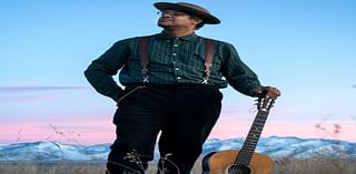 Songster Dom Flemons revives ‘Bronze Buckaroo,’ Black cowboys at Chautauqua in harmonious walk through the wild West