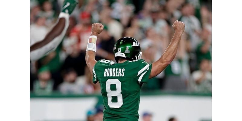 Rodgers sparkles in his first home start since his injury to lead Jets to 24-3 win over Patriots