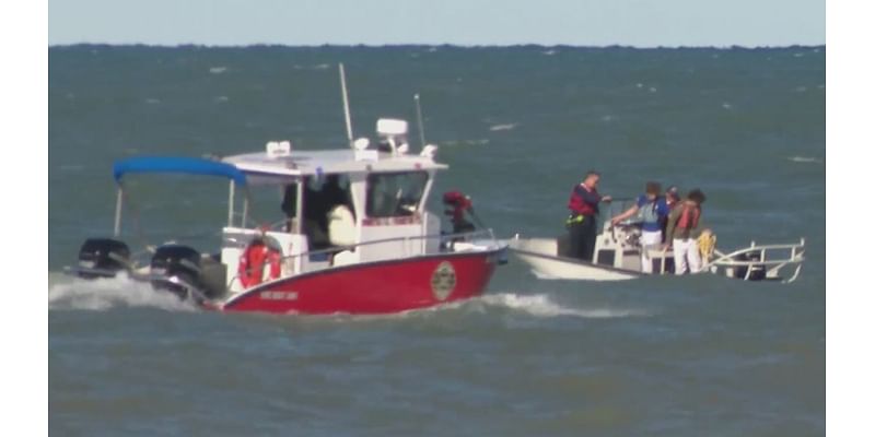 Lifesaving tactics on the lakefront: What is the ‘stop, drop and roll’ of water safety?