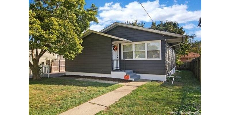 3 Bedroom Home in Waukegan - $264,900