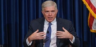 Gorsuch invokes P’nut the squirrel in Federalist Society dinner keynote