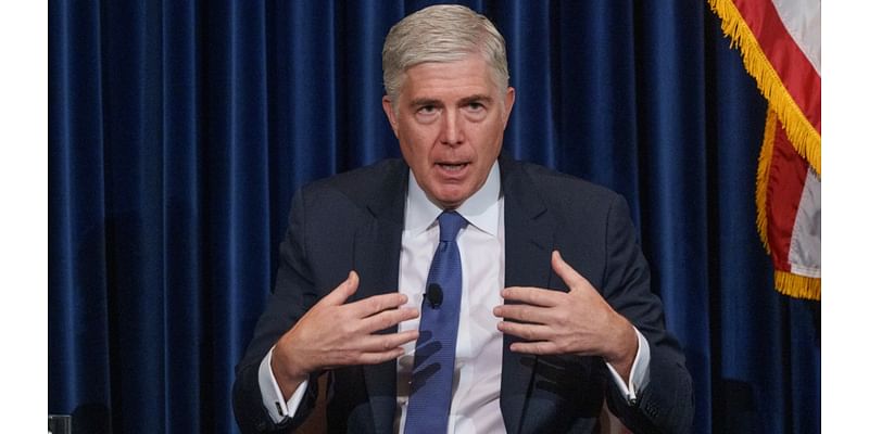 Gorsuch invokes P’nut the squirrel in Federalist Society dinner keynote