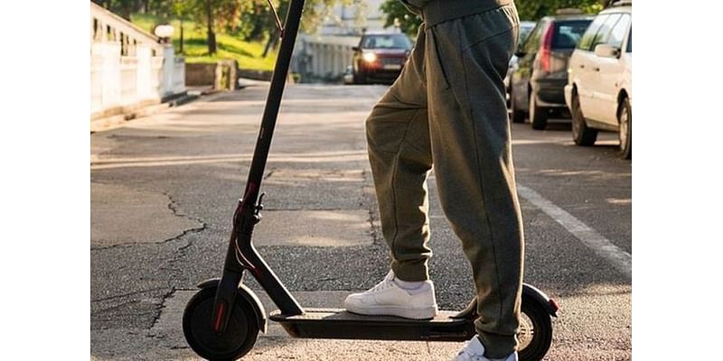 Ban on e-scooters on public transport to come into effect tomorrow