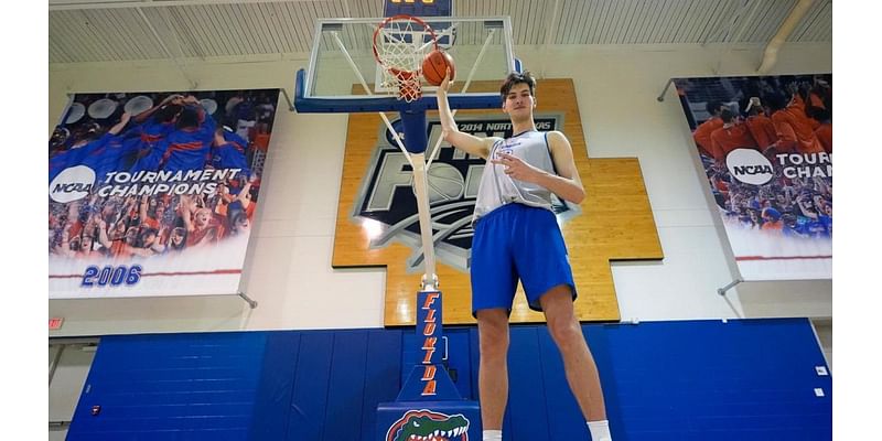 7-foot-9-inch teen not expected to play college basketball this season, despite fans' chants