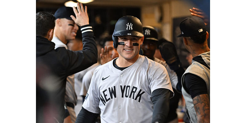 Yankees Decline Club Option On Anthony Rizzo