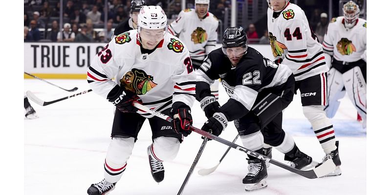 Resilient mentality helping Blackhawks greatly improve road record