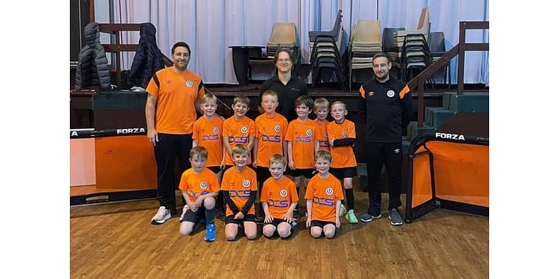 Local youth team scores with £500 Melville donation