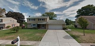 Single family residence sells for $326,000 in York