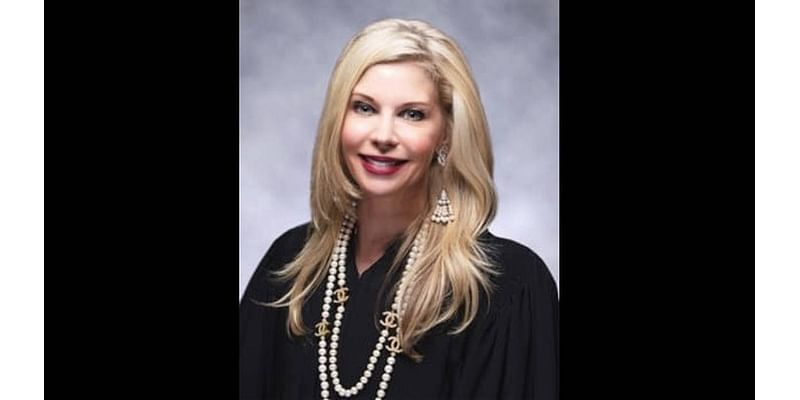 Miami judge’s venomous texts come back to bite her in crumbling death penalty case