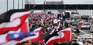 Protesters Block Auckland Harbour Bridge, March Against Bill Seeking to Repeal Unique Indigenous Rights