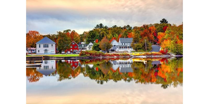 8 of the best small towns for fall foliage in New England and beyond