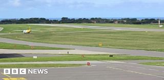 Technology 'may allow larger planes to land at Guernsey Airport'