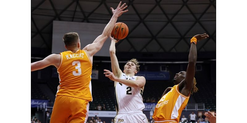 Loyer Scores 27, Purdue Pulls Away Late to Beat Tennessee 71–67 in Maui Invitational