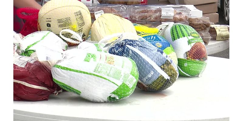 Lakeland food bank destroyed by arson returns with Thanksgiving drive-thru at Bartow High School