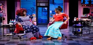 Review: Zingers, angst served up in 'Jaja’s African Hair Braiding'