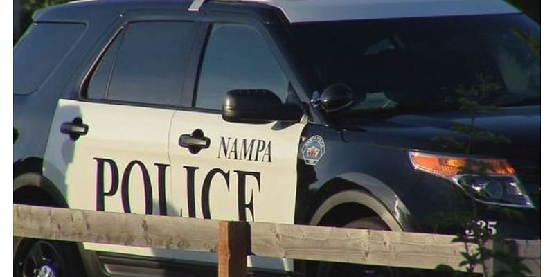 Nampa police searching for suspect following car chase