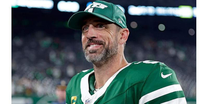 Aaron Rodgers issues ominous Allen Lazard warning to the NFL after Jets' thumping win over the Patriots