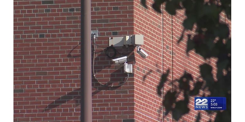 Springfield community to discuss school camera agreement